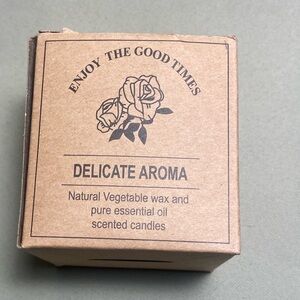 Enjoy The Good Times Delicate Aroma Scented Candle “ Sending you a Big Hug” New